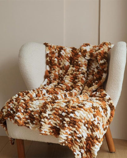 Colorful Woven Plush Throw for Sofa, Lap, and Office Decor