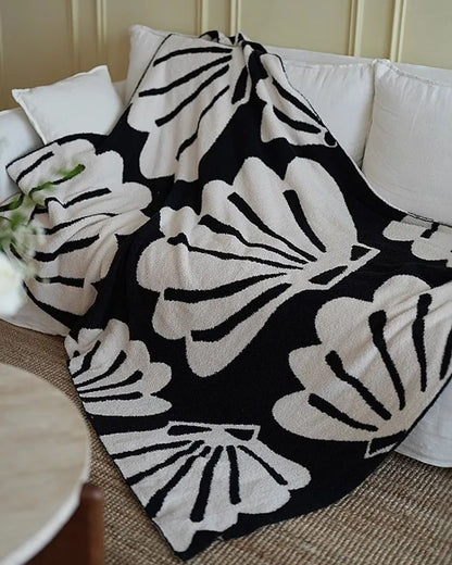 Double Layer Lamb Fleece Blanket - Shell Print Multi-functional Throw for Sofa &Bedroom
