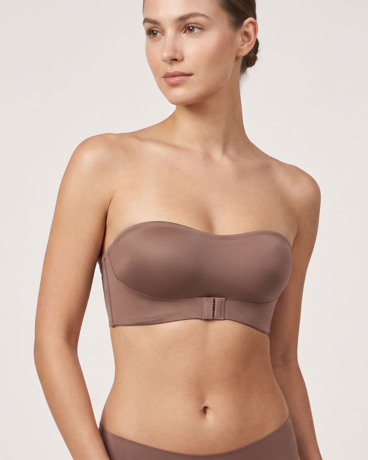 Seamless Front-Closure Strapless Bandeau Bra