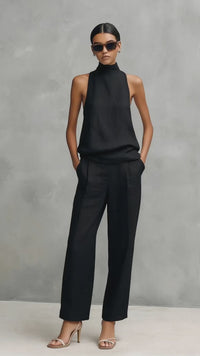 Elegant Round-Neck Set