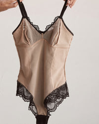 Sculpting Lace Shapewear Bodysuit
