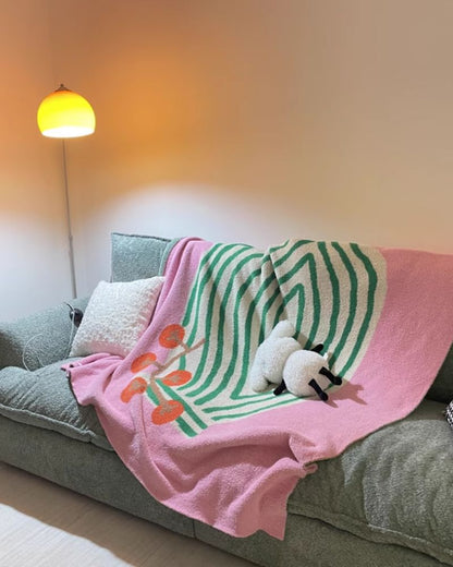 Vase Design Half-Side Plush Sofa Blanket - Summer Air Conditioning Throw Blanket for Office Naps