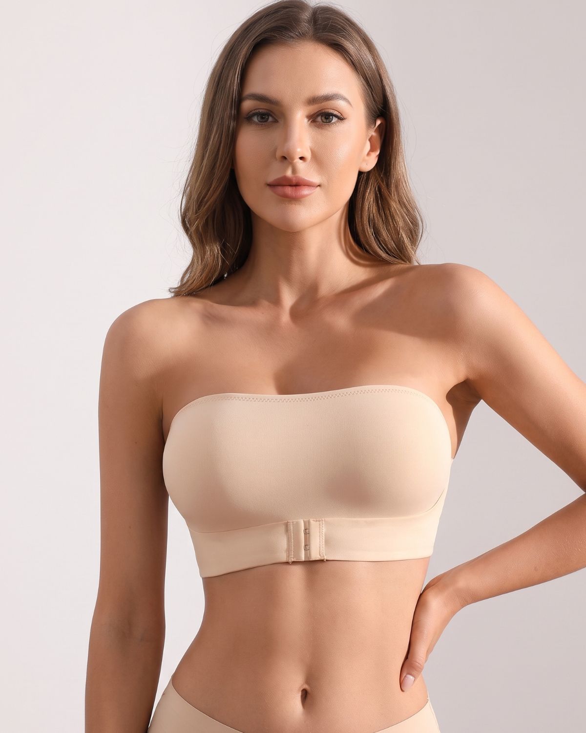 Sujetador bandeau sin tirantes sin costuras con cierre delantero