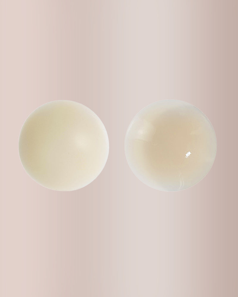 Invisible silicone nipple covers – reusable & hypoallergenic.