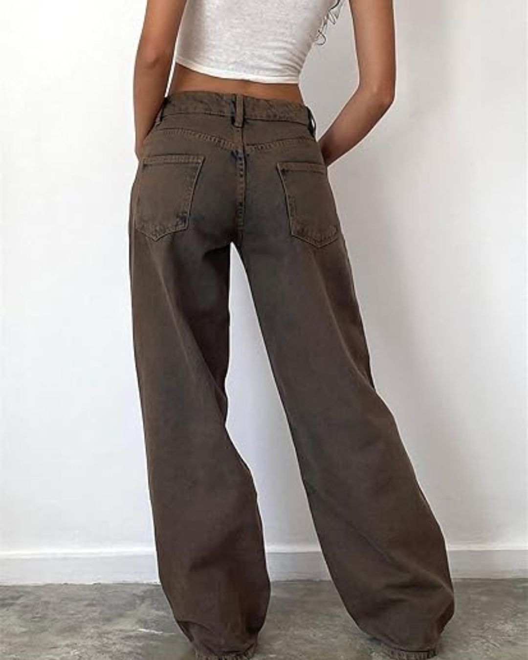 Raw-Hem Mid-Rise Cropped Straight Jeans