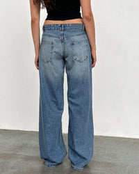 Raw-Hem Mid-Rise Cropped Straight Jeans