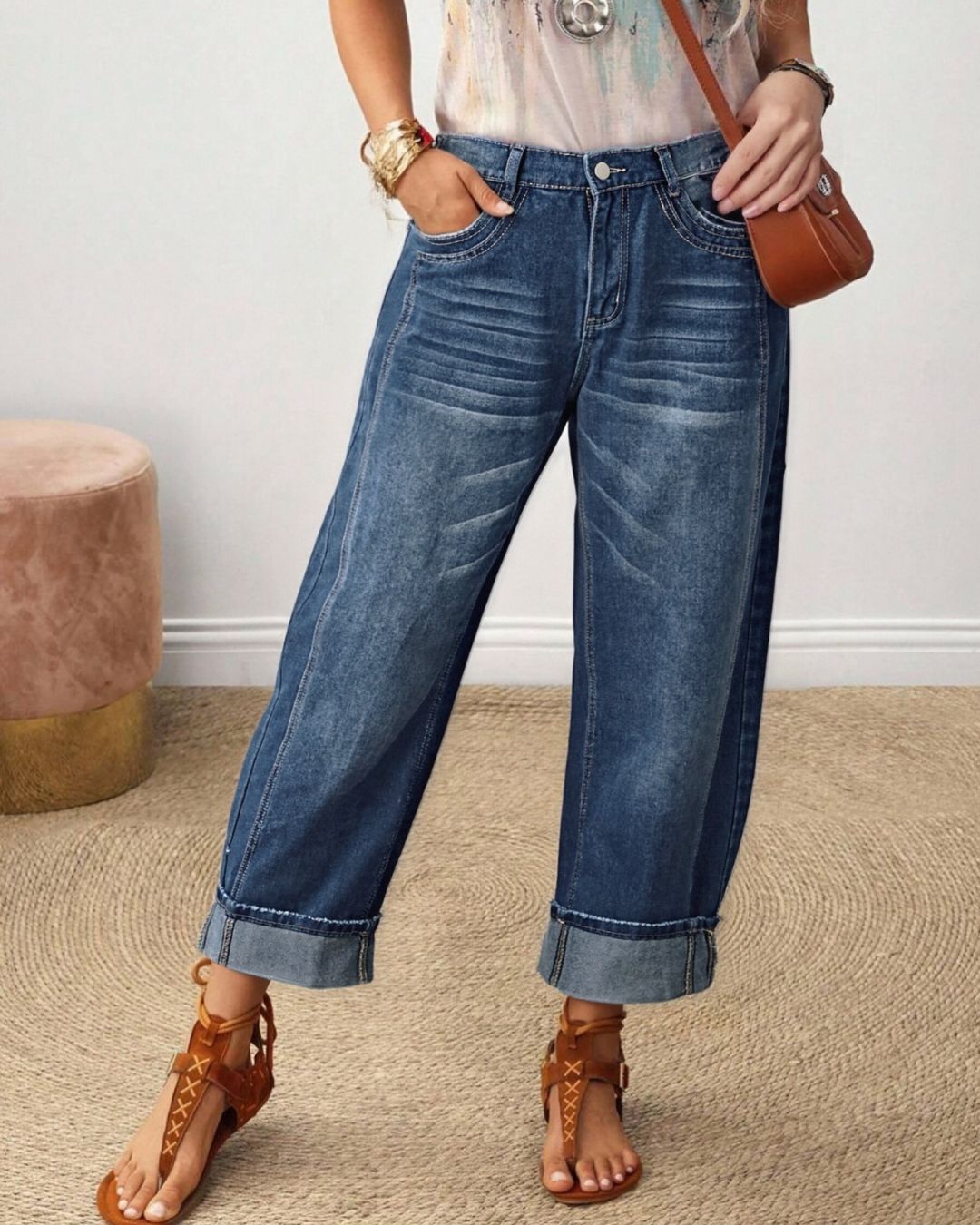 Raw-Hem Mid-Rise Cropped Straight Jeans