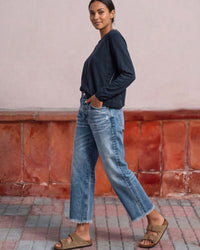 Raw-Hem Mid-Rise Cropped Straight Jeans