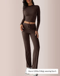 Conjunto de estar por casa con top corto y pantalón acampanado