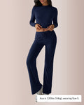 Conjunto de estar por casa con top corto y pantalón acampanado