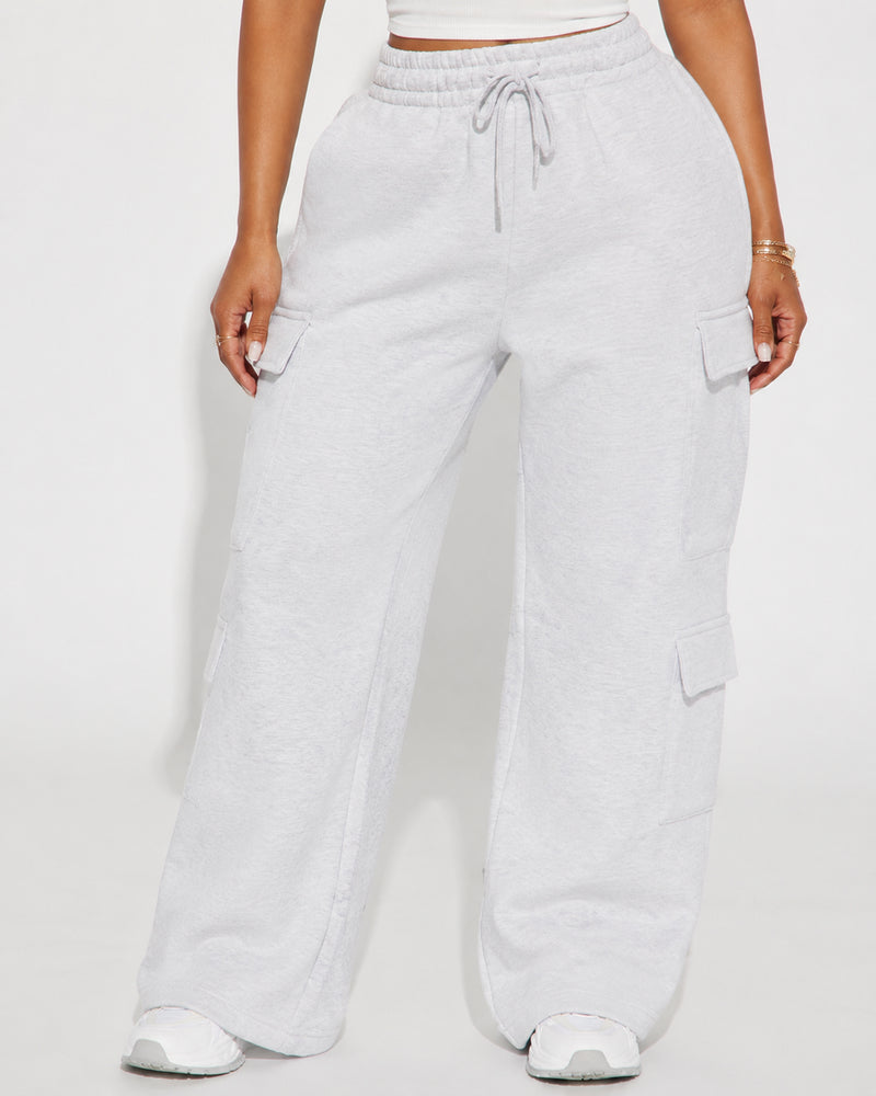 Relaxed Pocket Straight-Leg Pants