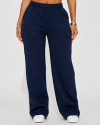 Relaxed Pocket Straight-Leg Pants