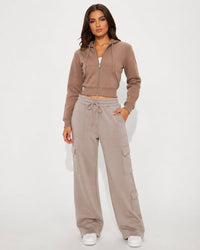 Relaxed Pocket Straight-Leg Pants