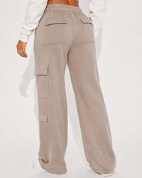 Relaxed Pocket Straight-Leg Pants