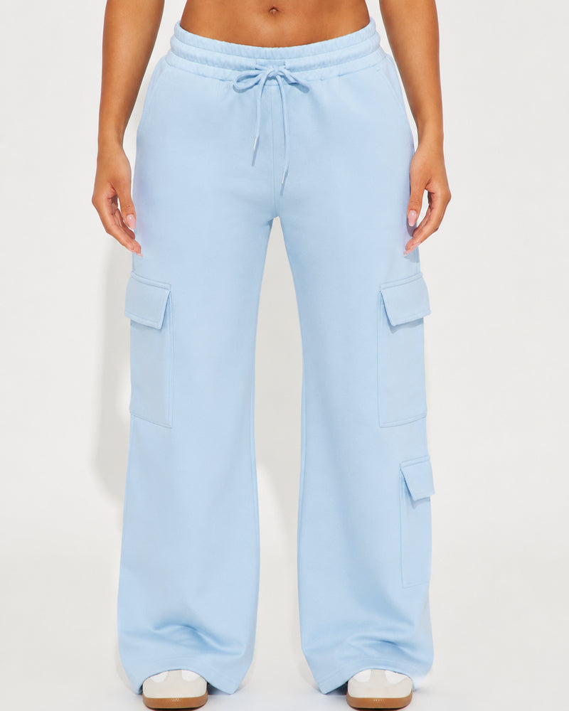 Relaxed Pocket Straight-Leg Pants